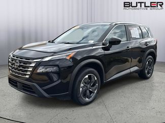 Used 2025 Nissan Rogue SV video 1