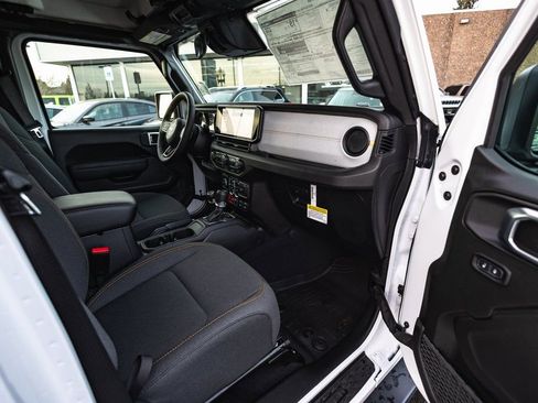 New 2026 Jeep Gladiator Willys image 27