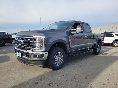 New 2026 Ford F250 Lariat w/ Lariat Premium Package image 2