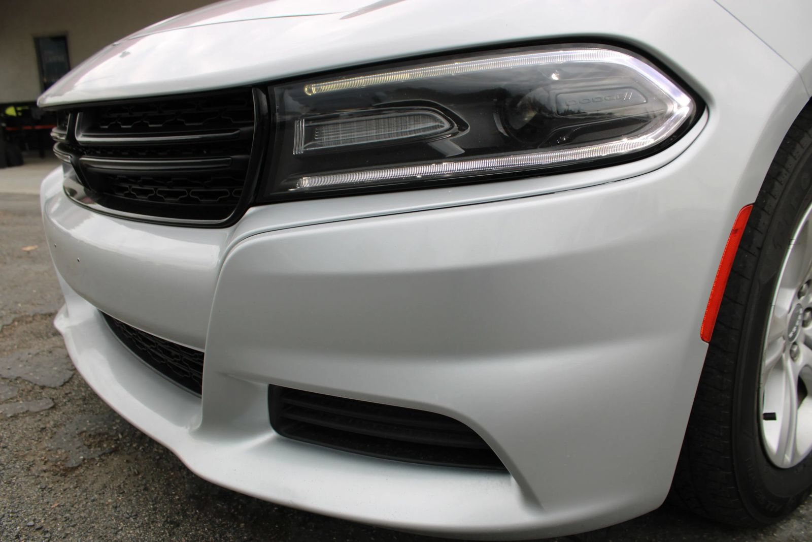 Used 2021 Dodge Charger SXT w/ Leather Interior Group RWD image 9
