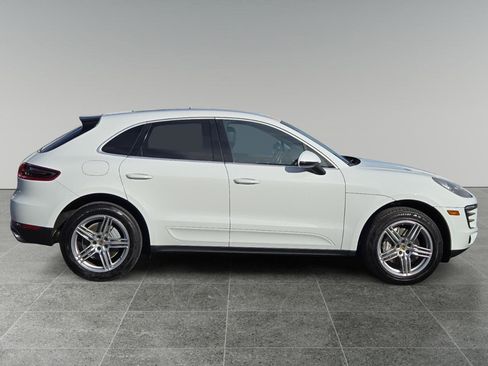 Used 2016 Porsche Macan S image 8