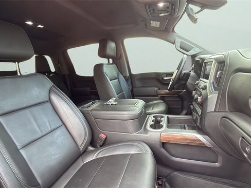 Used 2019 Chevrolet Silverado 1500 RST image 23