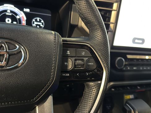 Used 2024 Toyota Tundra Limited image 19