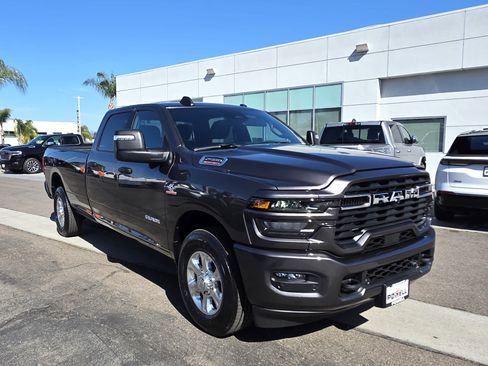 New 2025 RAM 2500 Big Horn image 6