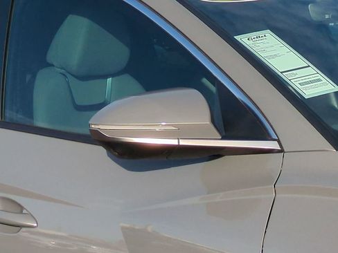 Certified 2025 Hyundai Tucson Limited image 11