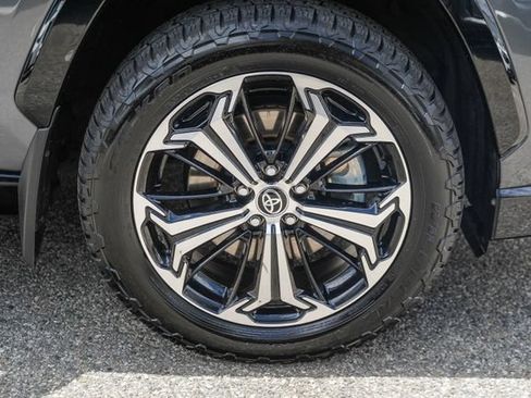 Used 2024 Toyota RAV4 XSE w/ Weather Package AWD/4WD image 12