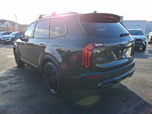 Used 2022 Kia Telluride SX w/ SX Prestige Package image 4