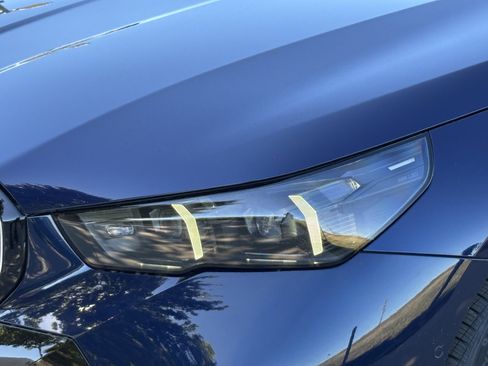 Certified 2025 BMW 530i xDrive w/ M Sport Package image 6