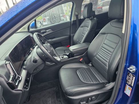 Used 2023 Kia Sportage SX image 4