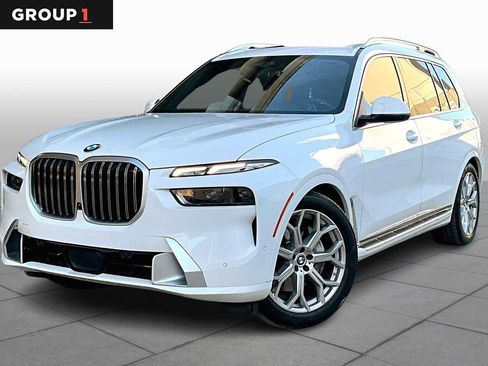 Used 2023 BMW X7 xDrive40i w/ Executive Package image 1