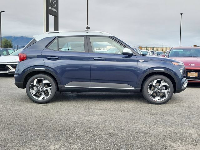 New 2026 Hyundai Venue SEL FWD image 25