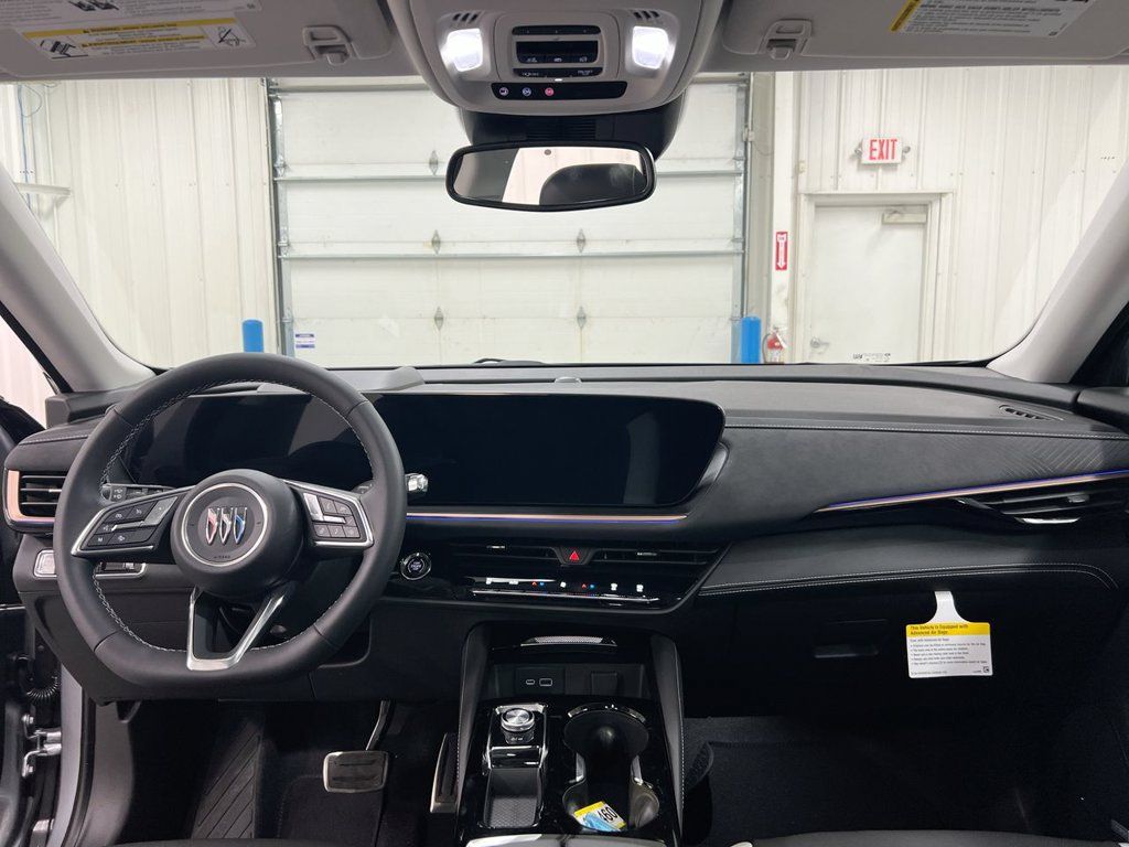Used 2025 Buick Envision Sport Touring AWD/4WD image 10