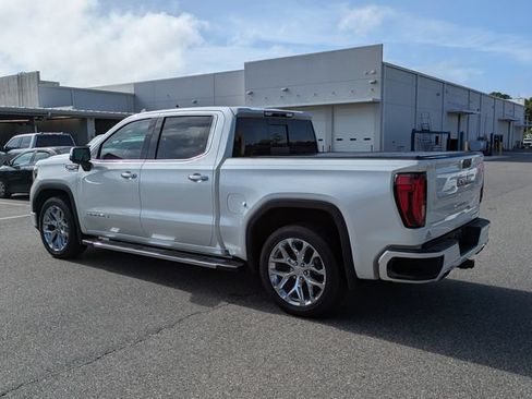 Used 2019 GMC Sierra 1500 Denali w/ Technology Package AWD/4WD image 5