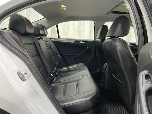 Used 2018 Volkswagen Jetta SE image 29