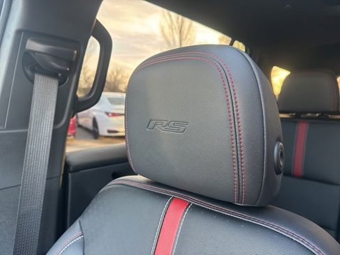 Used 2024 Chevrolet Traverse RS w/ LPO, Floor Liner Package image 28