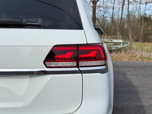 Used 2023 Volkswagen Atlas SE image 8