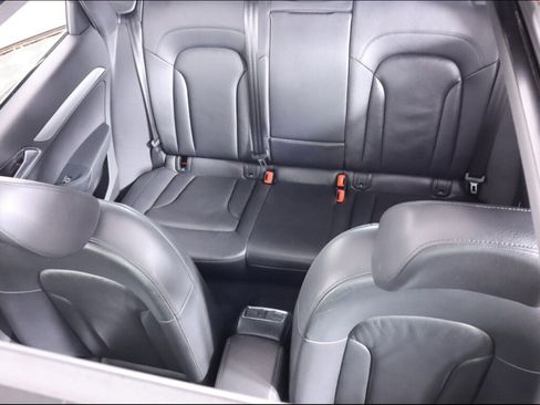 Used 2018 Audi Q3 2.0T Premium Plus image 27