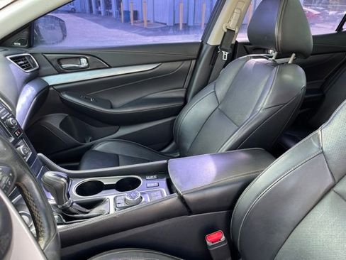 Used 2017 Nissan Maxima 3.5 SL FWD image 9