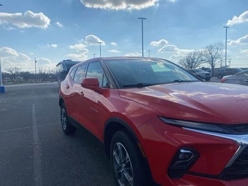 Used 2023 Chevrolet Blazer LT w/ LPO, Floor Liner Package image 4