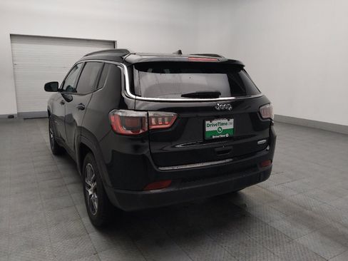 Used 2019 Jeep Compass Latitude w/ Popular Equipment Group FWD image 5