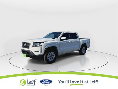 Used 2022 Nissan Frontier SV w/ Technology Package image 4