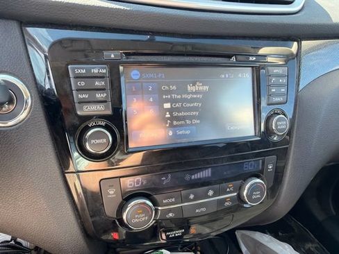 Used 2014 Nissan Rogue SL AWD/4WD image 10