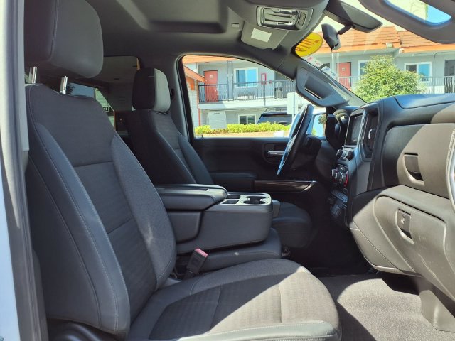 Used 2019 Chevrolet Silverado 1500 RST AWD/4WD image 23