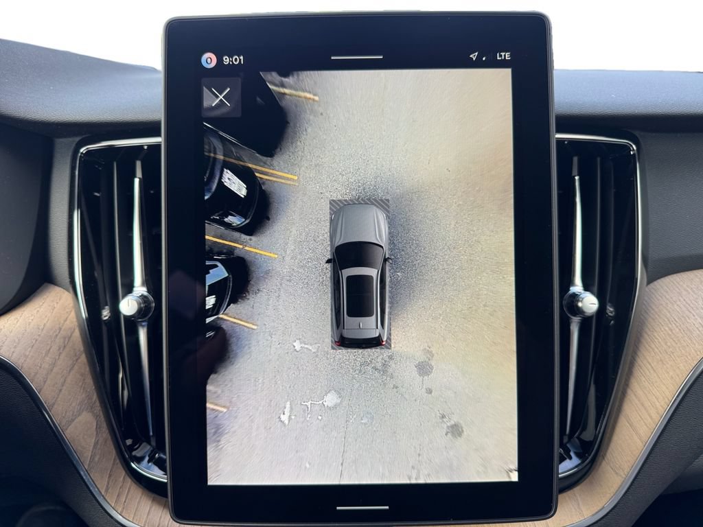 New 2027 Volvo XC60 B5 Plus AWD/4WD image 20
