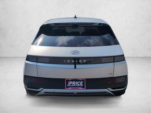 Certified 2024 Hyundai Ioniq 5 SEL image 6