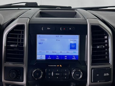 Used 2019 Ford F150 Lariat image 21