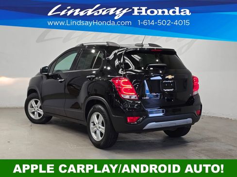 Used 2020 Chevrolet Trax LT w/ LT Convenience Package FWD image 4