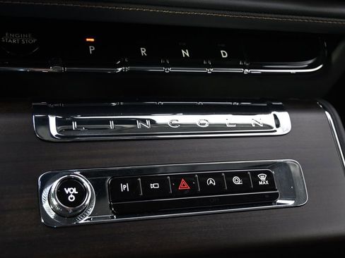 New 2026 Lincoln Aviator Reserve AWD/4WD image 33