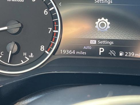 Used 2024 Nissan Pathfinder SL w/ SL Premium Package image 37