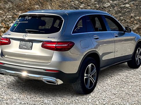 Used 2019 Mercedes-Benz GLC 300 GLC 300 w/ Multimedia Package image 2
