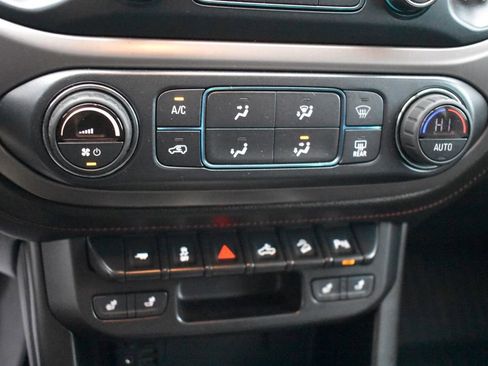 Used 2019 GMC Canyon All Terrain w/ All Terrain X Package image 31