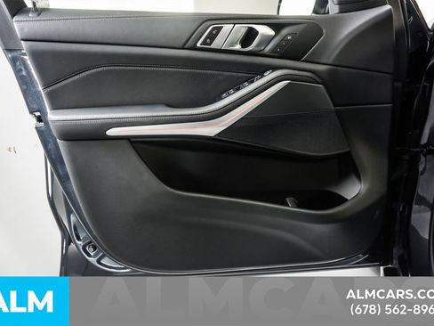 Used 2022 BMW X5 xDrive40i AWD/4WD image 51