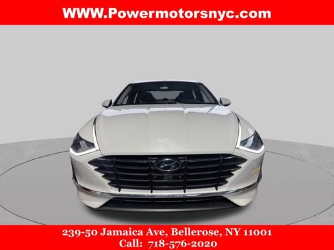 Used 2020 Hyundai Sonata SE FWD image 2