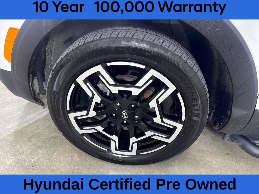Used 2025 Hyundai Santa Cruz Limited AWD/4WD image 18