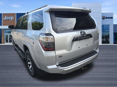 Used 2023 Toyota 4Runner TRD Off-Road Premium AWD/4WD image 7