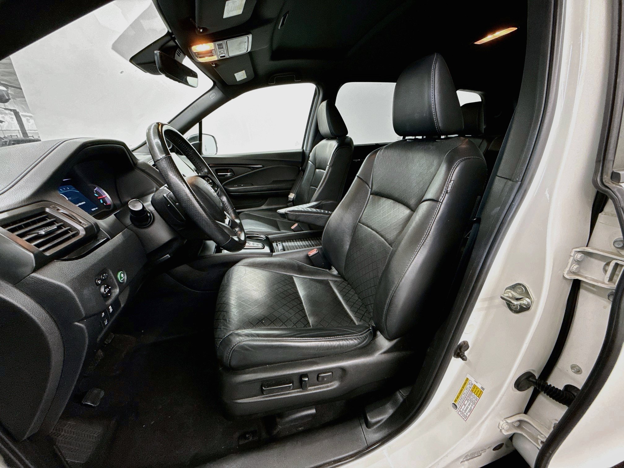 Used 2019 Honda Passport Touring image 13