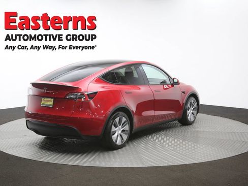 Used 2021 Tesla Model Y Long Range image 35