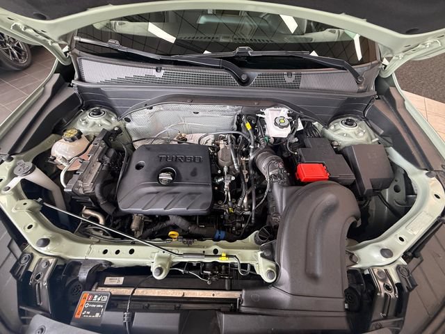 Used 2025 Chevrolet TrailBlazer LT AWD/4WD image 27