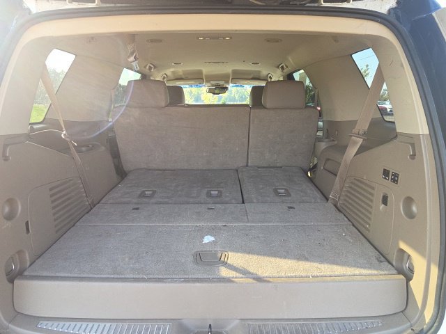 Used 2015 Chevrolet Tahoe LT w/ Luxury Package AWD/4WD image 10