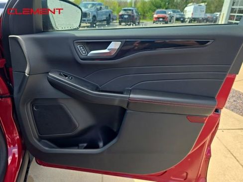 New 2025 Ford Escape ST-Line w/ Cold Weather Package image 34