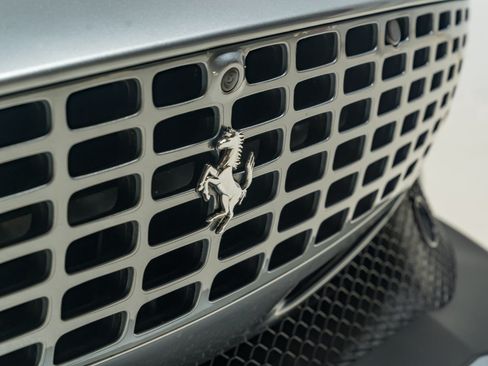 Certified 2022 Ferrari Roma RWD image 34