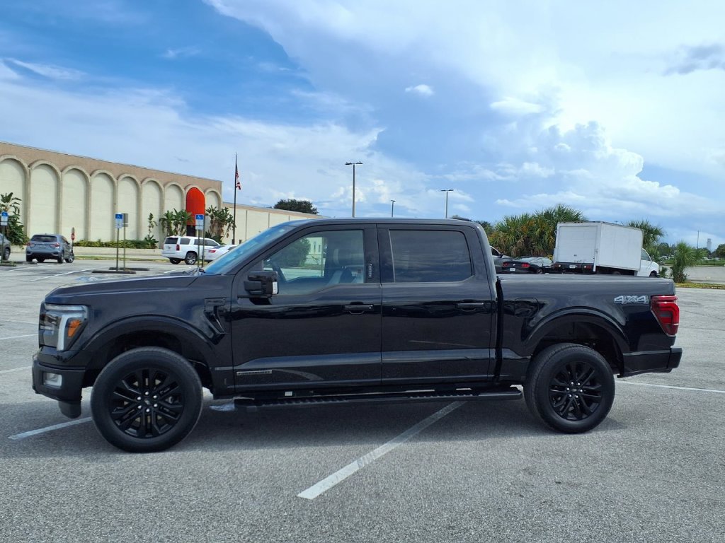 Used 2024 Ford F150 Lariat w/ Equipment Group 502A High AWD/4WD image 4