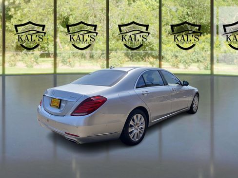 Used 2014 Mercedes-Benz S 550 Sedan image 5