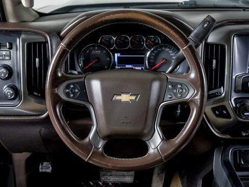 Used 2016 Chevrolet Silverado 2500 LT w/ LT Convenience Package image 16