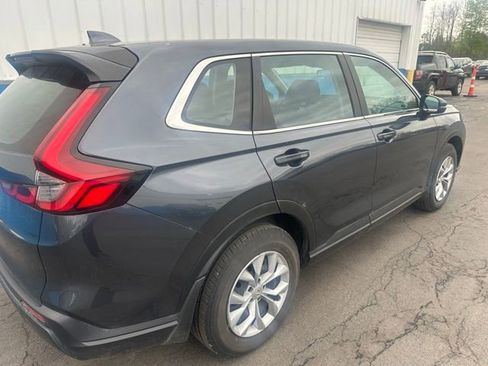 Used 2024 Honda CR-V LX image 7