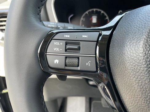 New 2025 Honda Pilot EX-L image 13